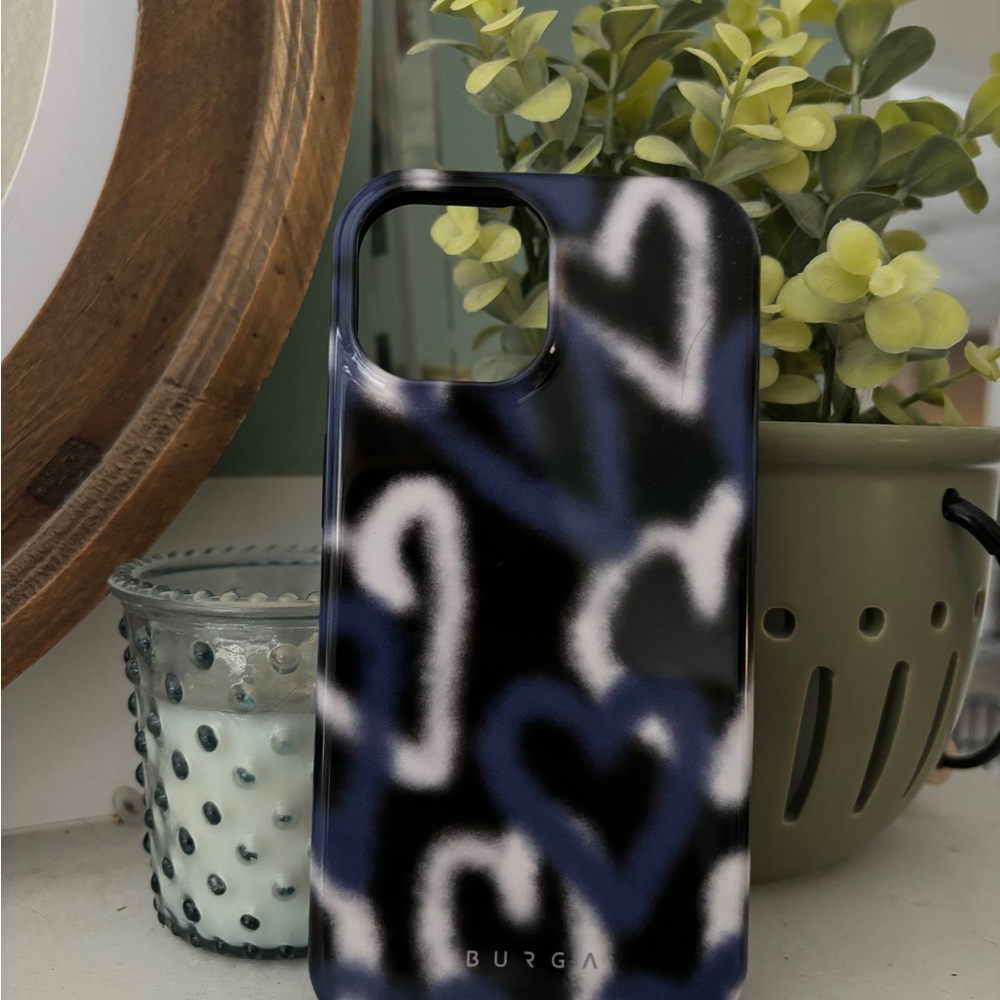 Burga IPhone 15 case
